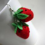 strawberries earrings - spr..