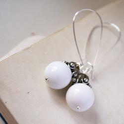 white and grey earrings - glass anc crystal - white andr gray grey silver smoke elegant modern minimal