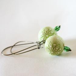 green flowers earrings - wedding bridesmaid - cream leaft green antique bronze